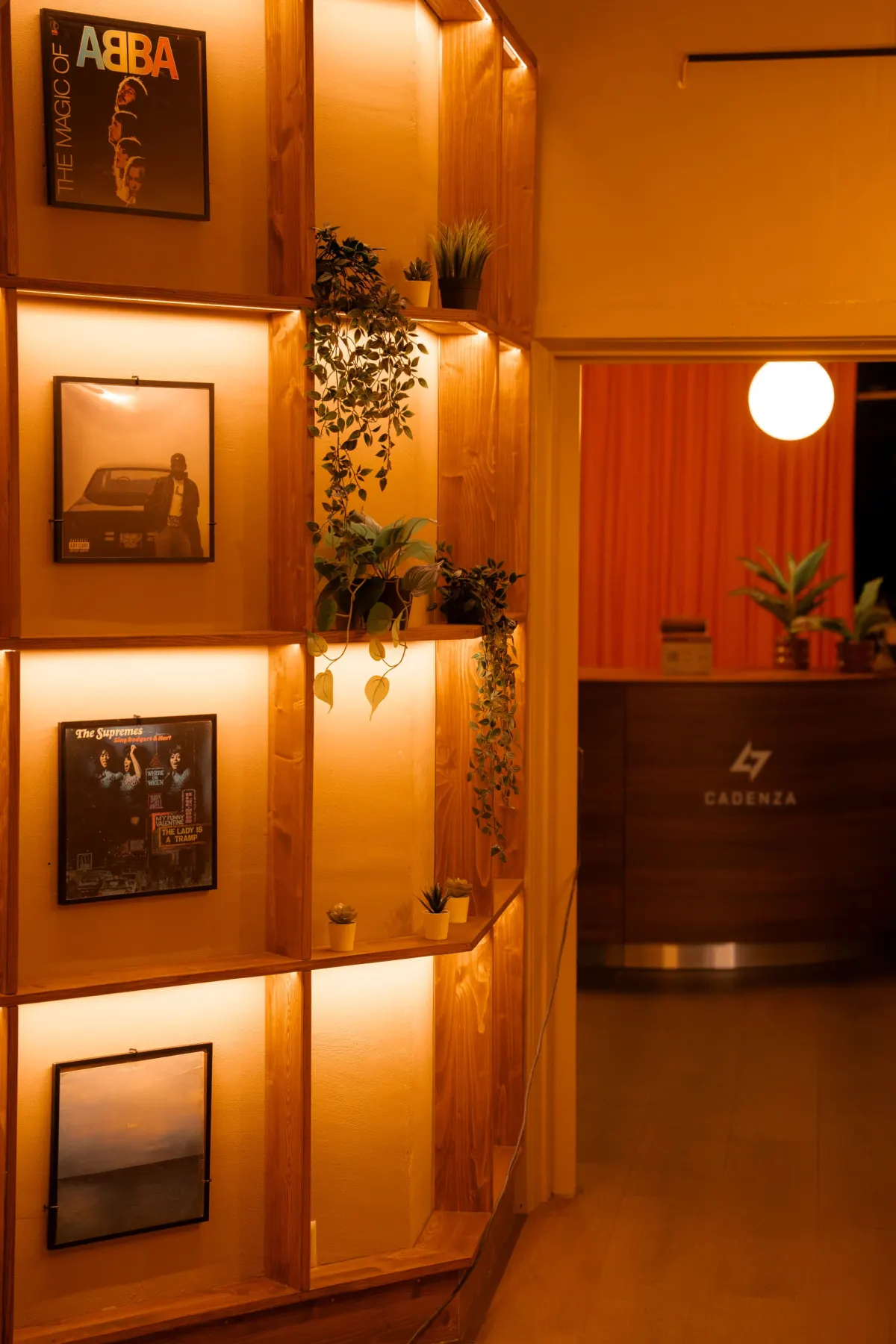 Bar